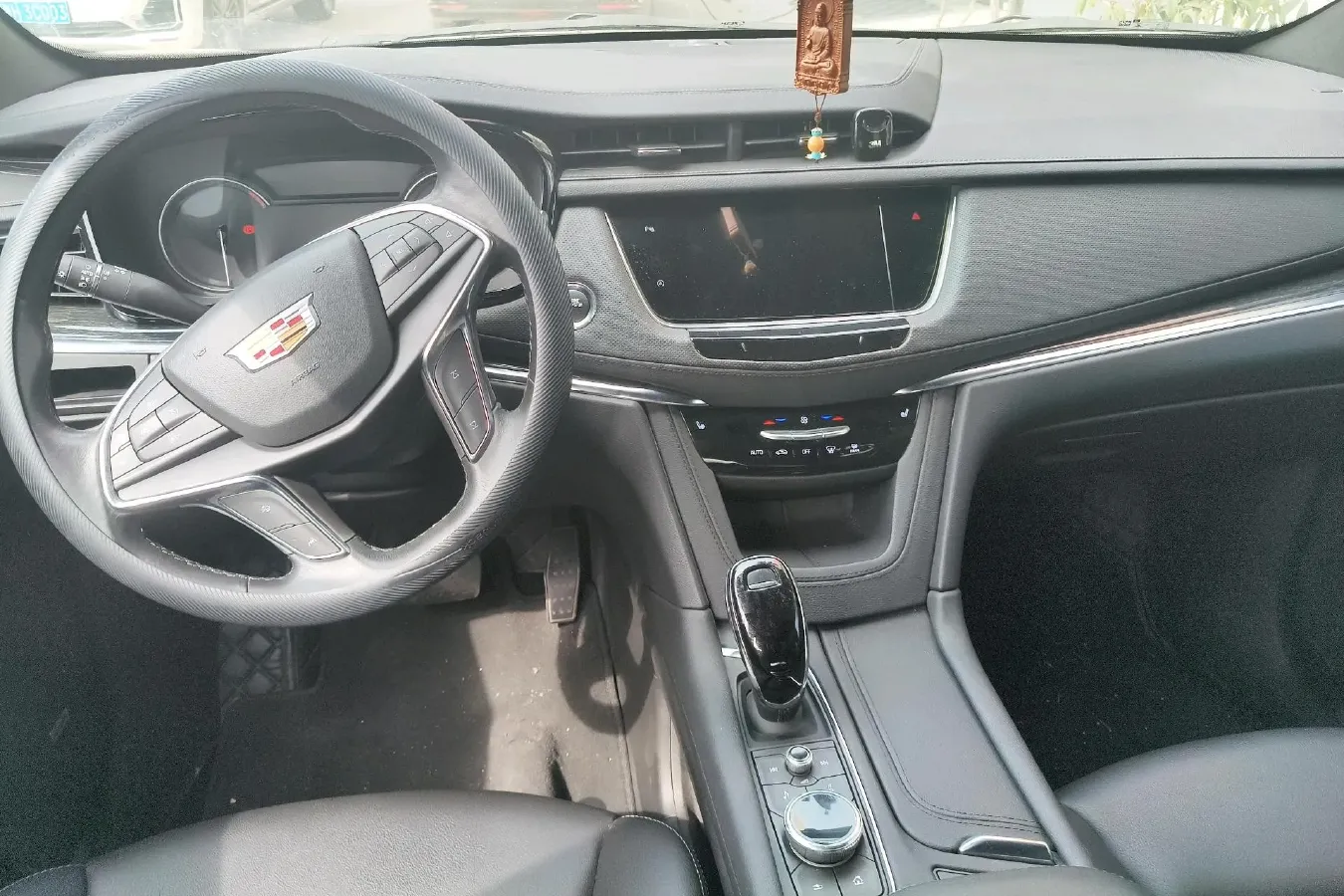 2021 Cadillac XT5 2.0T 237HP L4 9AT,autocango,china used car exporter,china ev exporter,chinese used car exporter,chinese used ev exporter