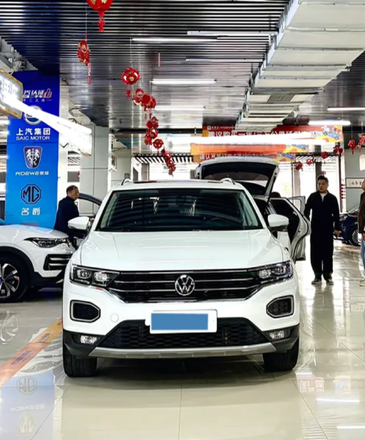 2022 Volkswagen T-Roc 1.4T 150HP L4 7DCT,autocango,china used car exporter,china ev exporter,chinese used car exporter,chinese used ev exporter