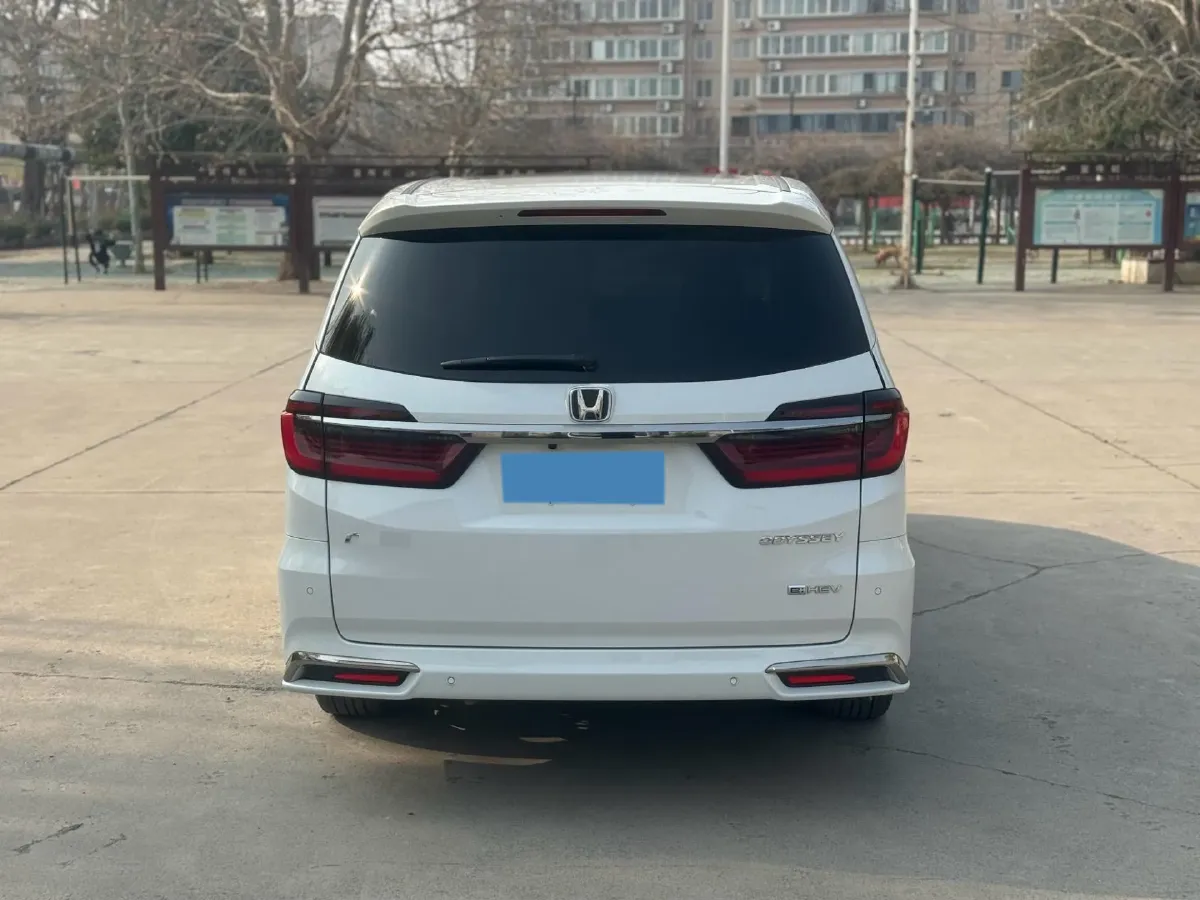 2022 Honda Odyssey 2.0L 146HP L4 E-CVT Hybrid,autocango,china used car exporter,china ev exporter,chinese used car exporter,chinese used ev exporter