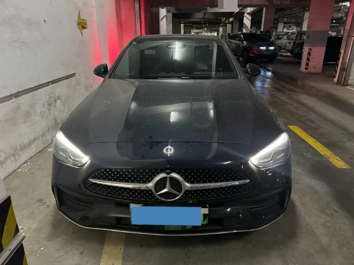 2023 Mercedes-Benz C Class 2.0T 204HP L4 9AT PHEV 25.4KWH,autocango,china used car exporter,china ev exporter,chinese used car exporter,chinese used ev exporter