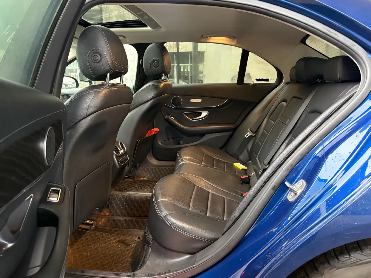 2020 Mercedes-Benz C Class 1.5T 156HP L4 9AT,autocango,china used car exporter,china ev exporter,chinese used car exporter,chinese used ev exporter