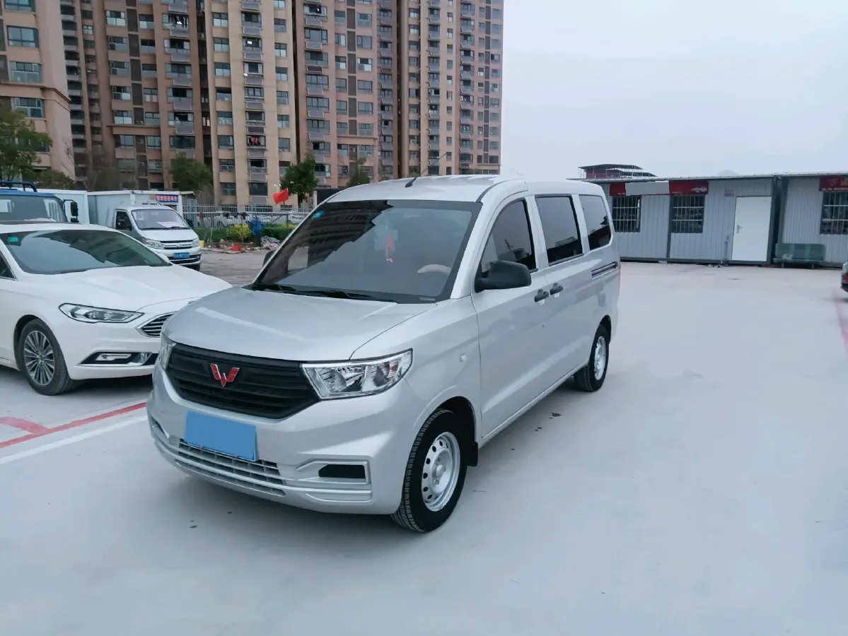2022 JinBei Little Sea Lion X30 1.5L 102HP L4 5MT,autocango,china used car exporter,china ev exporter,chinese used car exporter,chinese used ev exporter