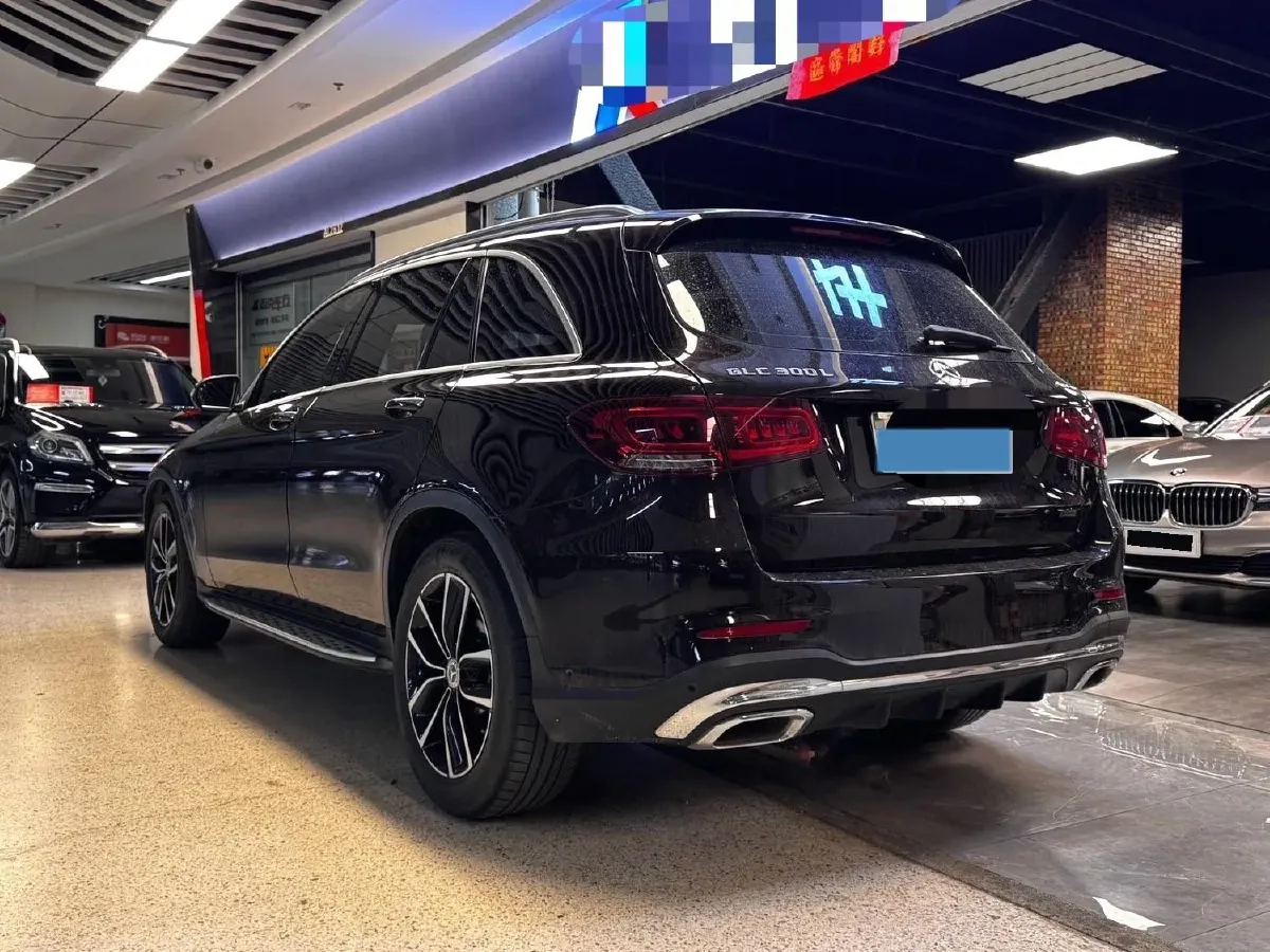 2020 Mercedes-Benz GLC Class 2.0T 258HP L4 9AT,autocango,china used car exporter,china ev exporter,chinese used car exporter,chinese used ev exporter