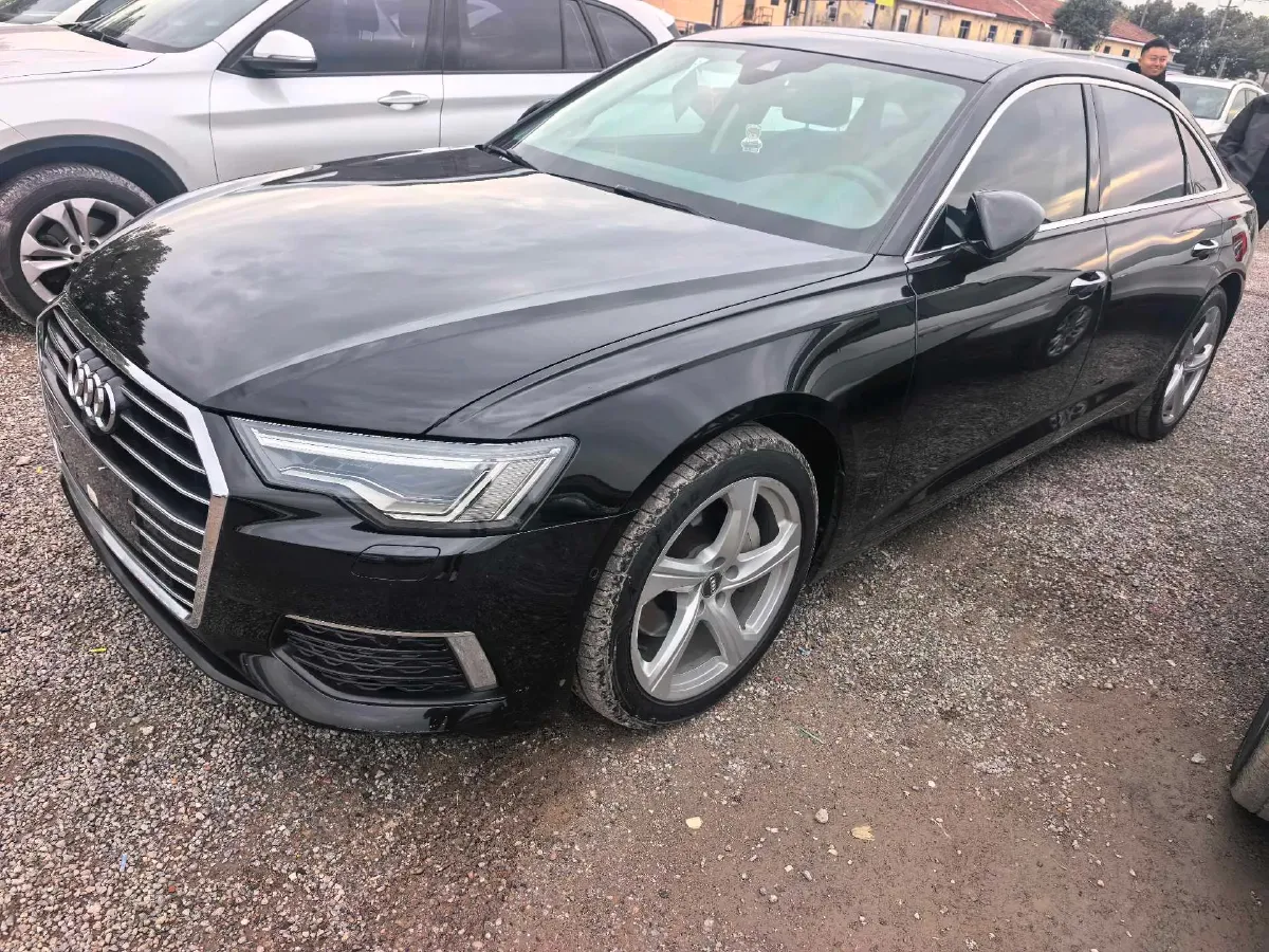 2020 Audi A6L 2.0T 224HP L4 7DCT,autocango,china used car exporter,china ev exporter,chinese used car exporter,chinese used ev exporter