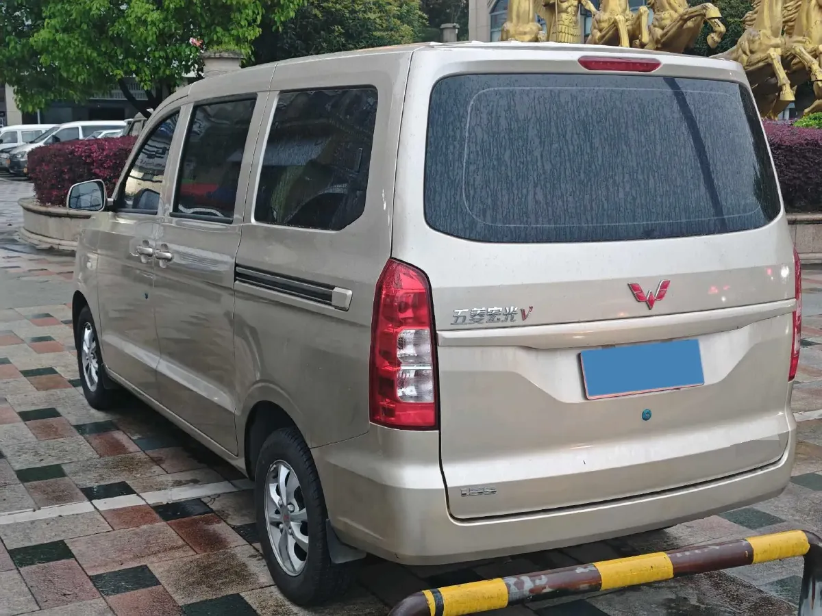2022 JinBei Little Sea Lion X30 1.5L 102HP L4 5MT,autocango,china used car exporter,china ev exporter,chinese used car exporter,chinese used ev exporter