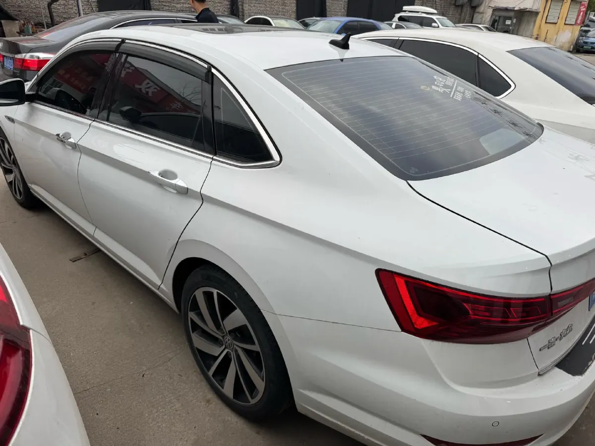 2021 Volkswagen Sagitar 1.4T 150HP L4 7DCT,autocango,china used car exporter,china ev exporter,chinese used car exporter,chinese used ev exporter