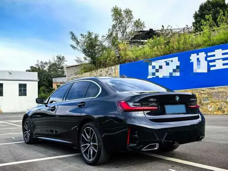 2024 BMW 3 Series 2.0T 184HP L4 8AT,autocango,china used car exporter,china ev exporter,chinese used car exporter,chinese used ev exporter