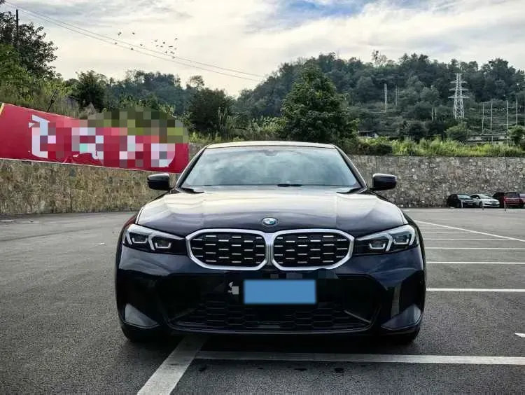 2024 BMW 3 Series 2.0T 184HP L4 8AT,autocango,china used car exporter,china ev exporter,chinese used car exporter,chinese used ev exporter