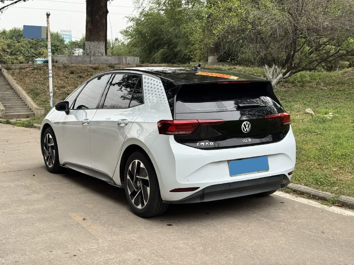 2023 Volkswagen ID.3 BEV 52.8KWH,autocango,china used car exporter,china ev exporter,chinese used car exporter,chinese used ev exporter