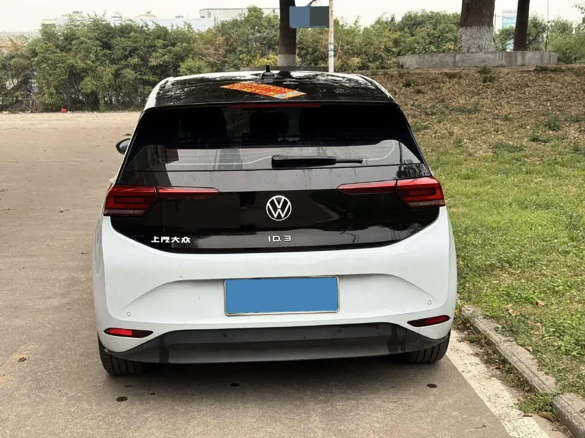 2023 Volkswagen ID.3 BEV 52.8KWH,autocango,china used car exporter,china ev exporter,chinese used car exporter,chinese used ev exporter