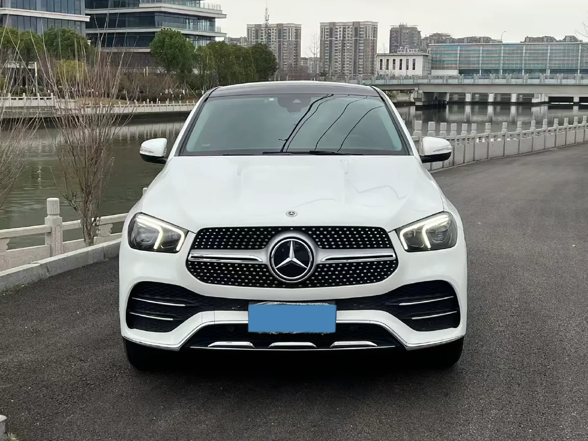 2022 Mercedes-Benz GLE Coupe 2.0T 258HP L4 9AT,autocango,china used car exporter,china ev exporter,chinese used car exporter,chinese used ev exporter