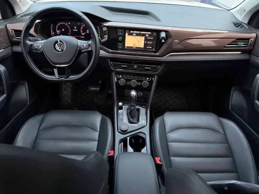 2019 Jeep Compass 1.3T 173HP L4 9AT,autocango,china used car exporter,china ev exporter,chinese used car exporter,chinese used ev exporter