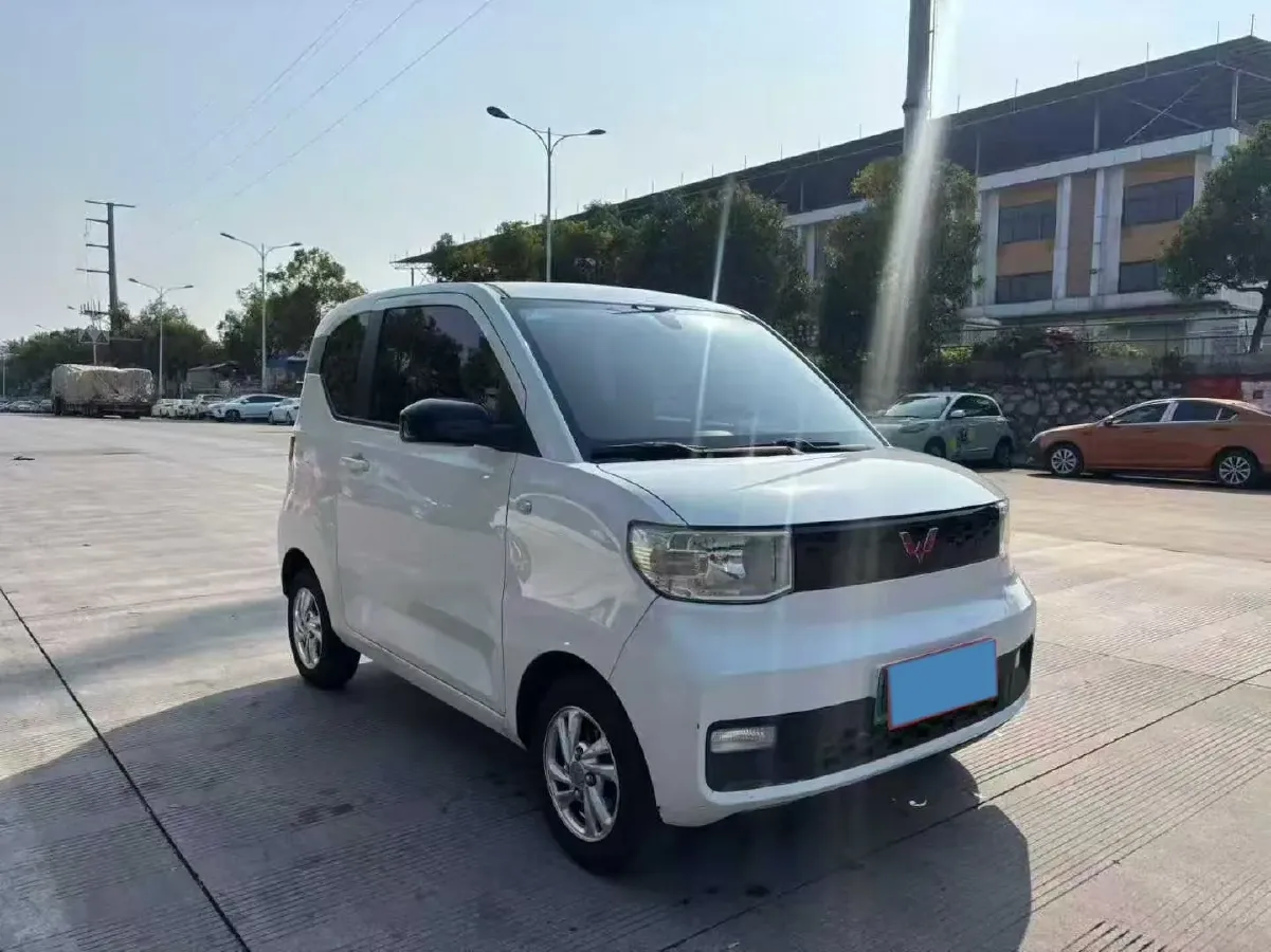 2020 WuLing HongGuang MINI EV BEV 9.3KWH,autocango,china used car exporter,china ev exporter,chinese used car exporter,chinese used ev exporter