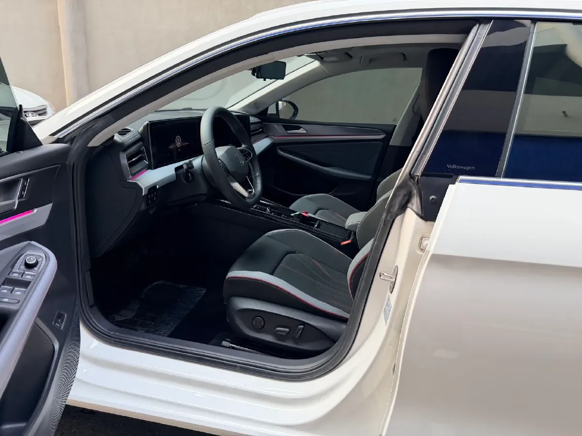 2022 Exceed TXL 2.0T 261HP L4 7DCT,autocango,china used car exporter,china ev exporter,chinese used car exporter,chinese used ev exporter