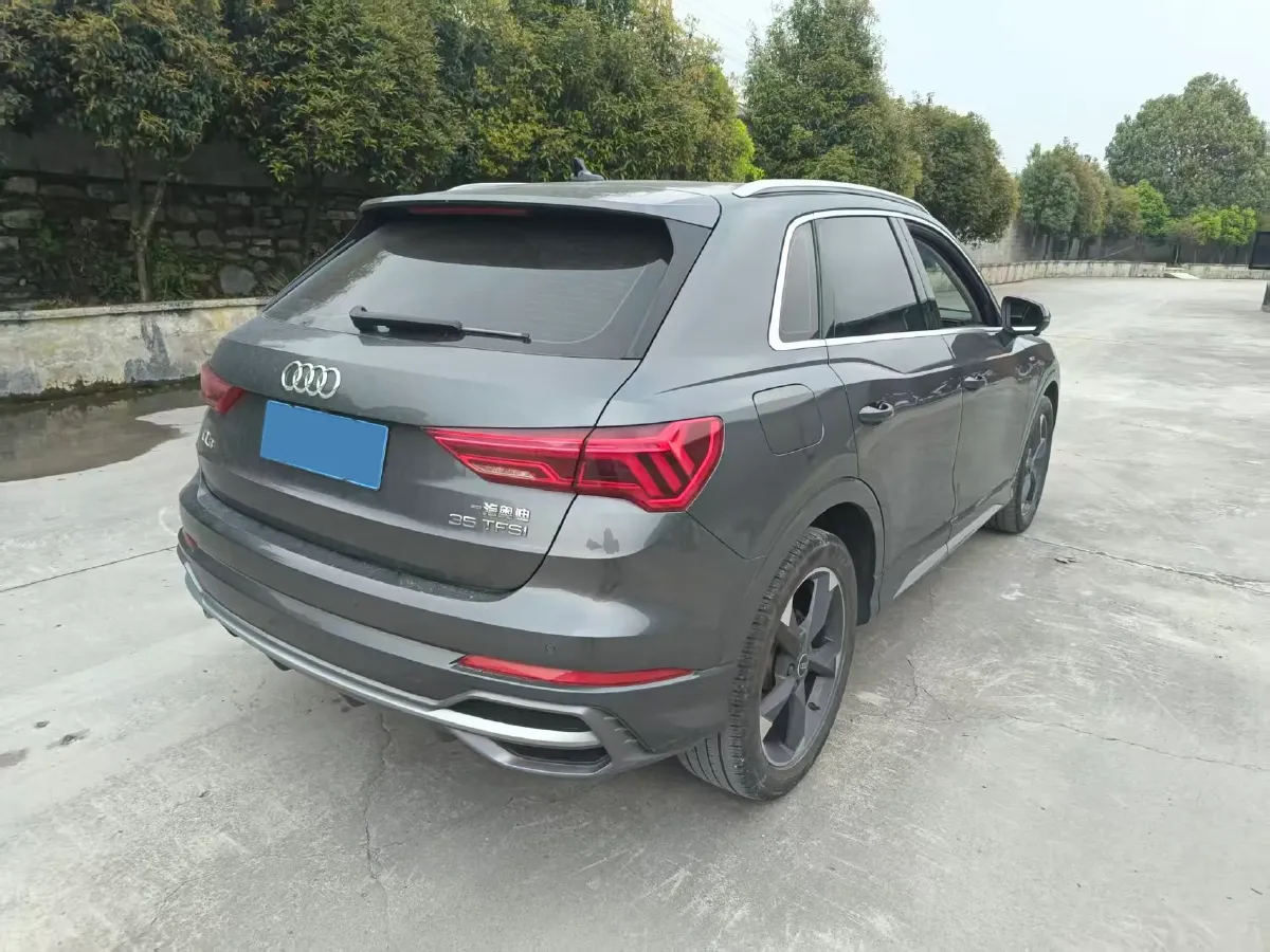2021 Audi Q3 1.4T 150HP L4 7DCT,autocango,china used car exporter,china ev exporter,chinese used car exporter,chinese used ev exporter