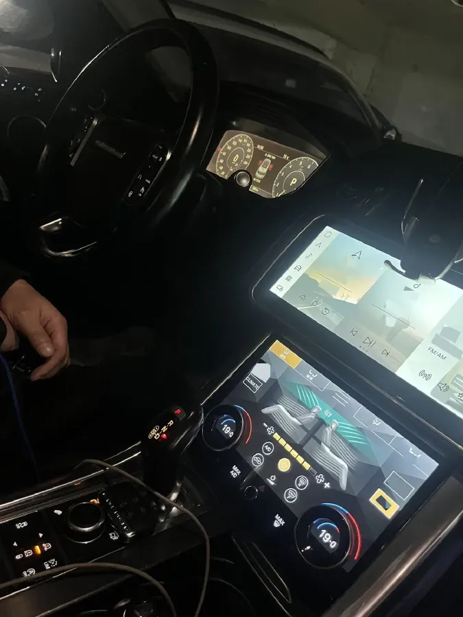 2017 Land Rover Range Rover Sport 3.0T 340HP V6 8AT,autocango,china used car exporter,china ev exporter,chinese used car exporter,chinese used ev exporter