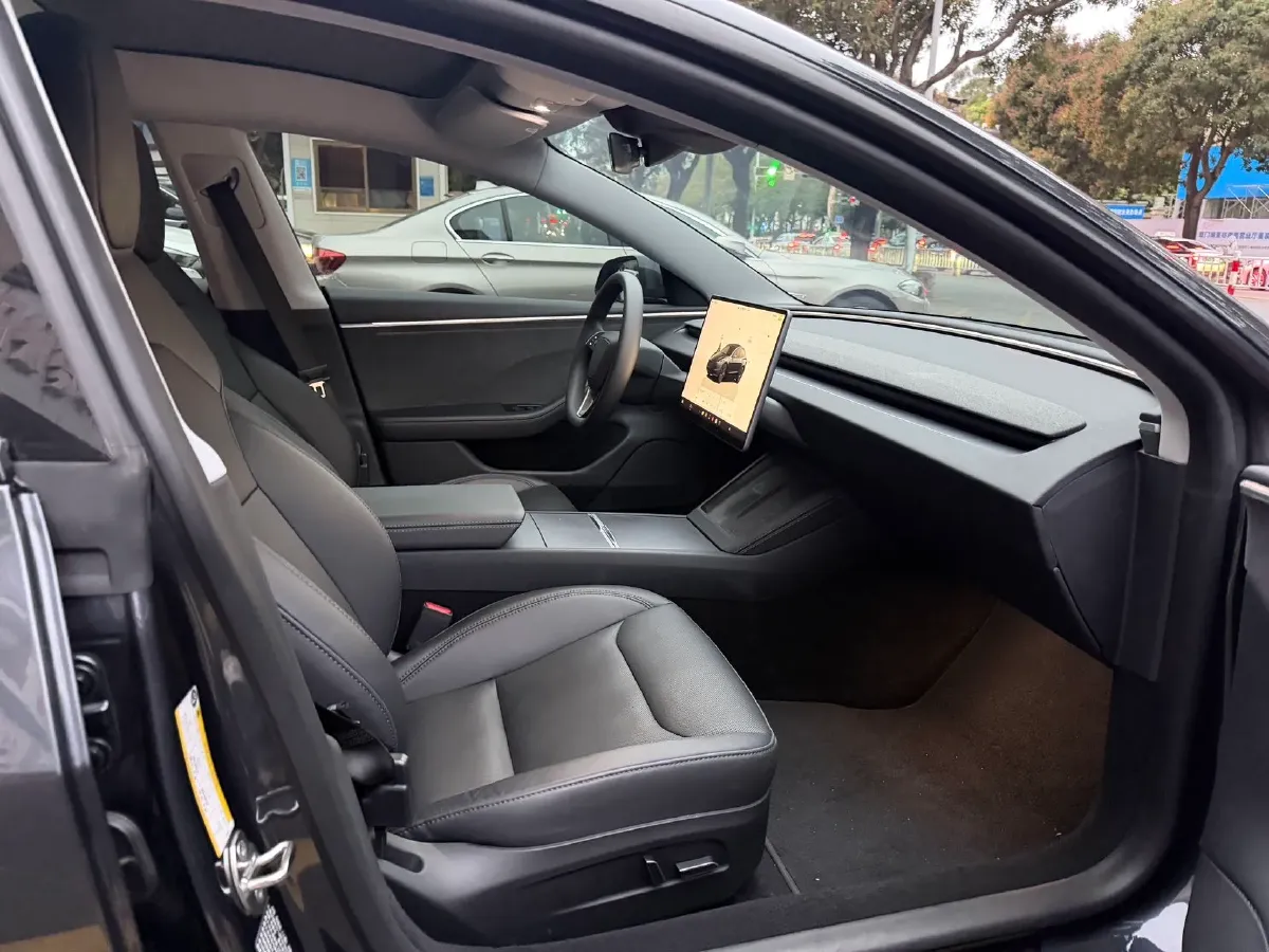 2023 Buick EnvisionPlus 2.0T 237HP L4 9AT,autocango,china used car exporter,china ev exporter,chinese used car exporter,chinese used ev exporter