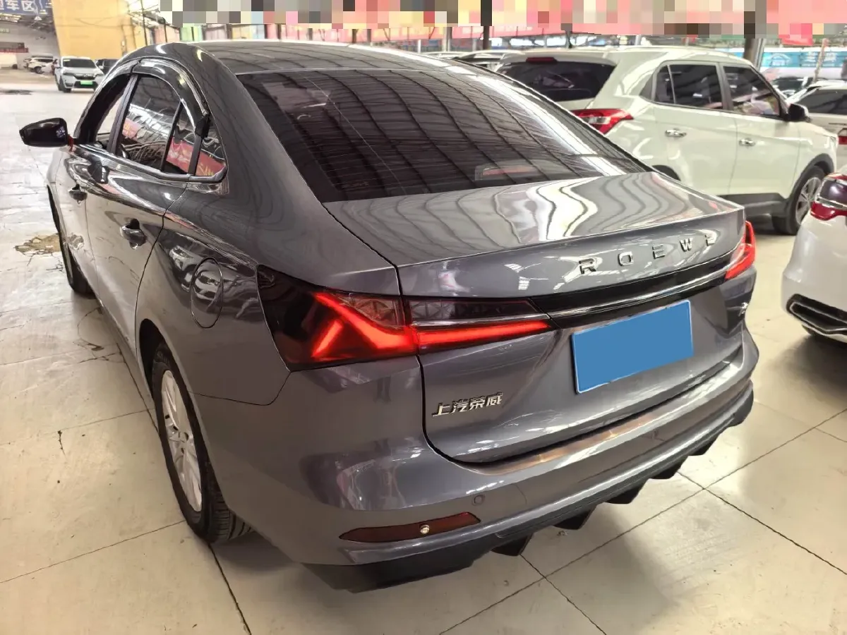 2023 Roewe i5 1.5L 129HP L4 5MT,autocango,china used car exporter,china ev exporter,chinese used car exporter,chinese used ev exporter