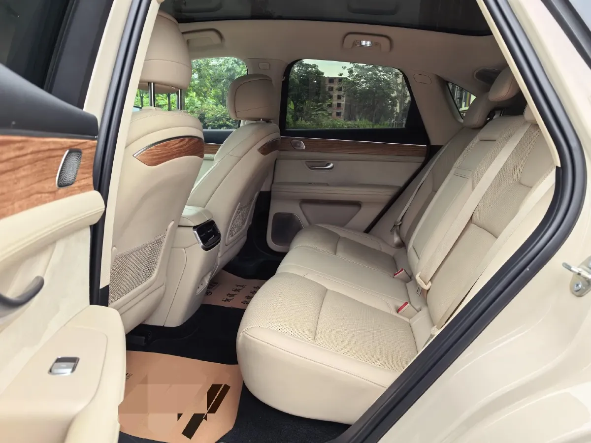 2022 Lincoln Corsair 2.0T 245HP L4 8AT,autocango,china used car exporter,china ev exporter,chinese used car exporter,chinese used ev exporter