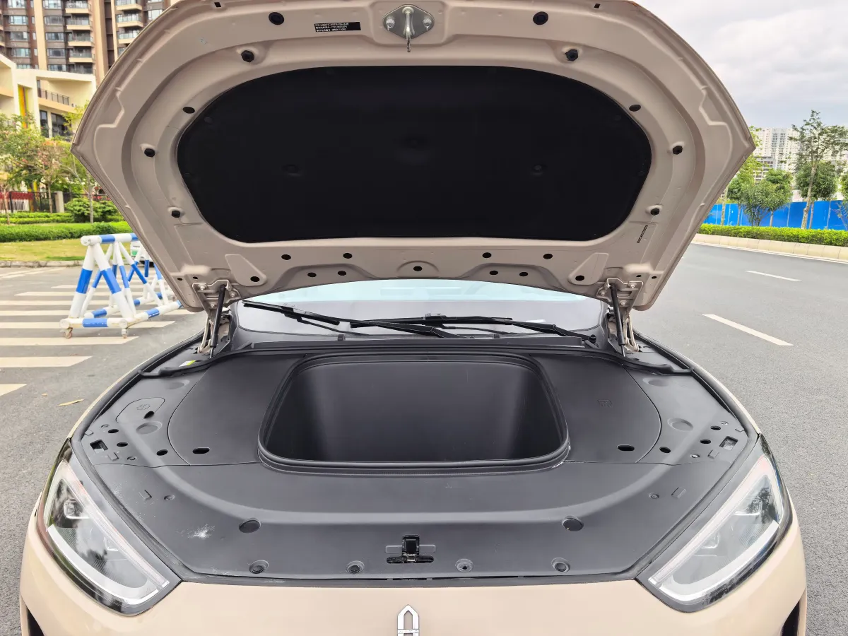 2022 Lincoln Corsair 2.0T 245HP L4 8AT,autocango,china used car exporter,china ev exporter,chinese used car exporter,chinese used ev exporter