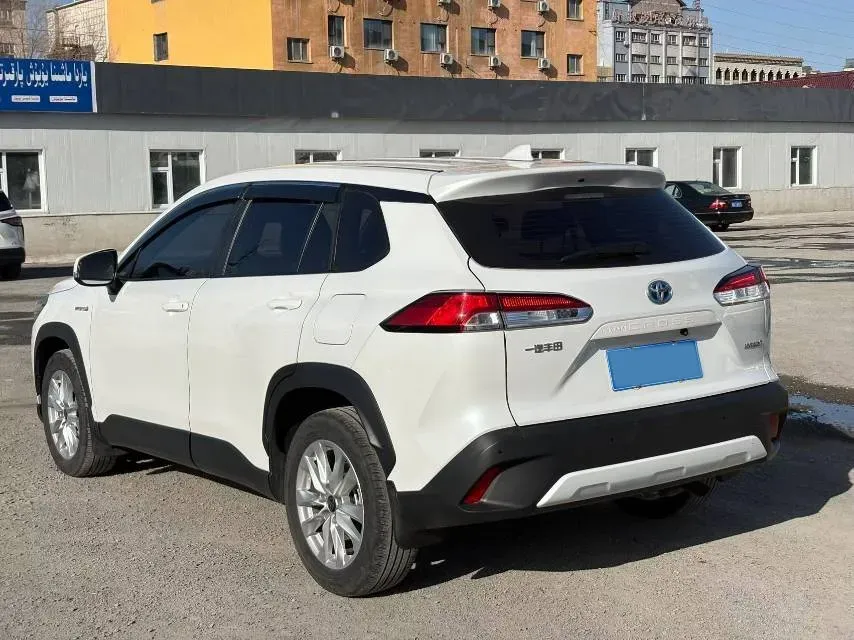 2024 Toyota Corolla Cross 2.0L 152HP L4 E-CVT Hybrid,autocango,china used car exporter,china ev exporter,chinese used car exporter,chinese used ev exporter