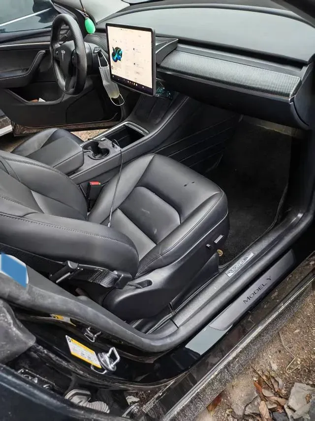 2022 Tesla Model Y BEV 60KWH,autocango,china used car exporter,china ev exporter,chinese used car exporter,chinese used ev exporter