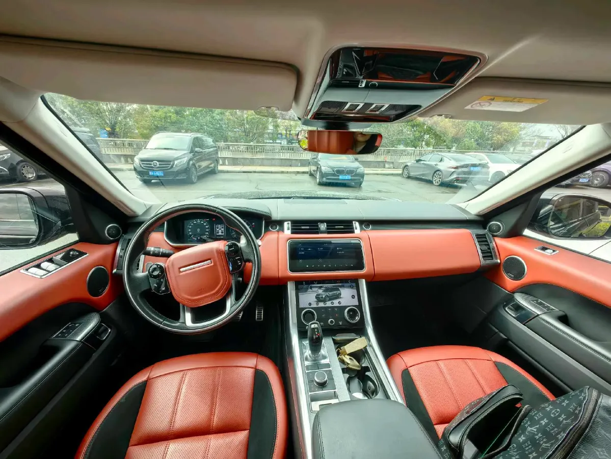 2018 Land Rover Range Rover Sport 3.0T 340HP V6 8AT,autocango,china used car exporter,china ev exporter,chinese used car exporter,chinese used ev exporter