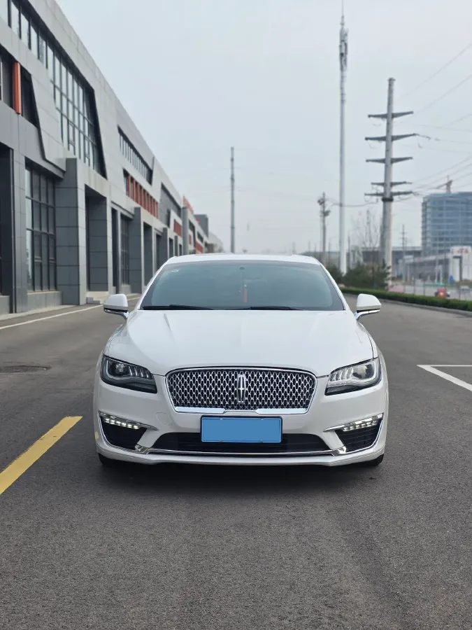 2019 BMW X2 1.5T 140HP L3 7DCT,autocango,china used car exporter,china ev exporter,chinese used car exporter,chinese used ev exporter