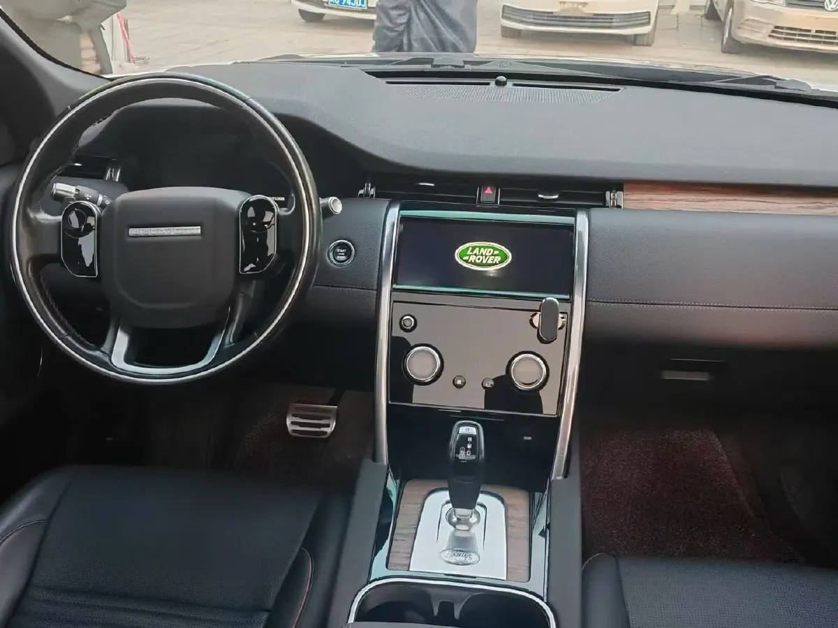 2020 Land Rover Discovery Sport 2.0T 249HP L4 9AT,autocango,china used car exporter,china ev exporter,chinese used car exporter,chinese used ev exporter