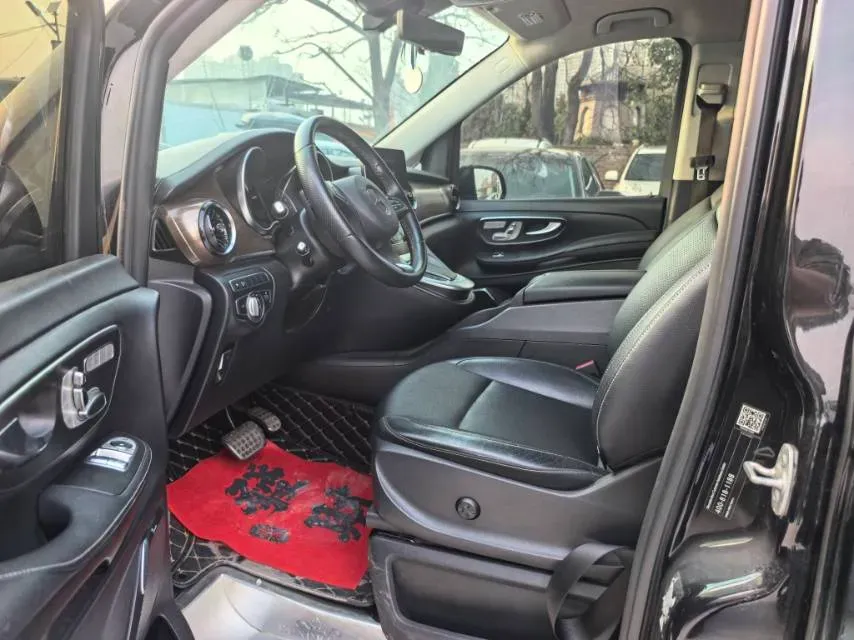 2021 Mercedes-Benz V Class 2.0T 211HP L4 9AT,autocango,china used car exporter,china ev exporter,chinese used car exporter,chinese used ev exporter
