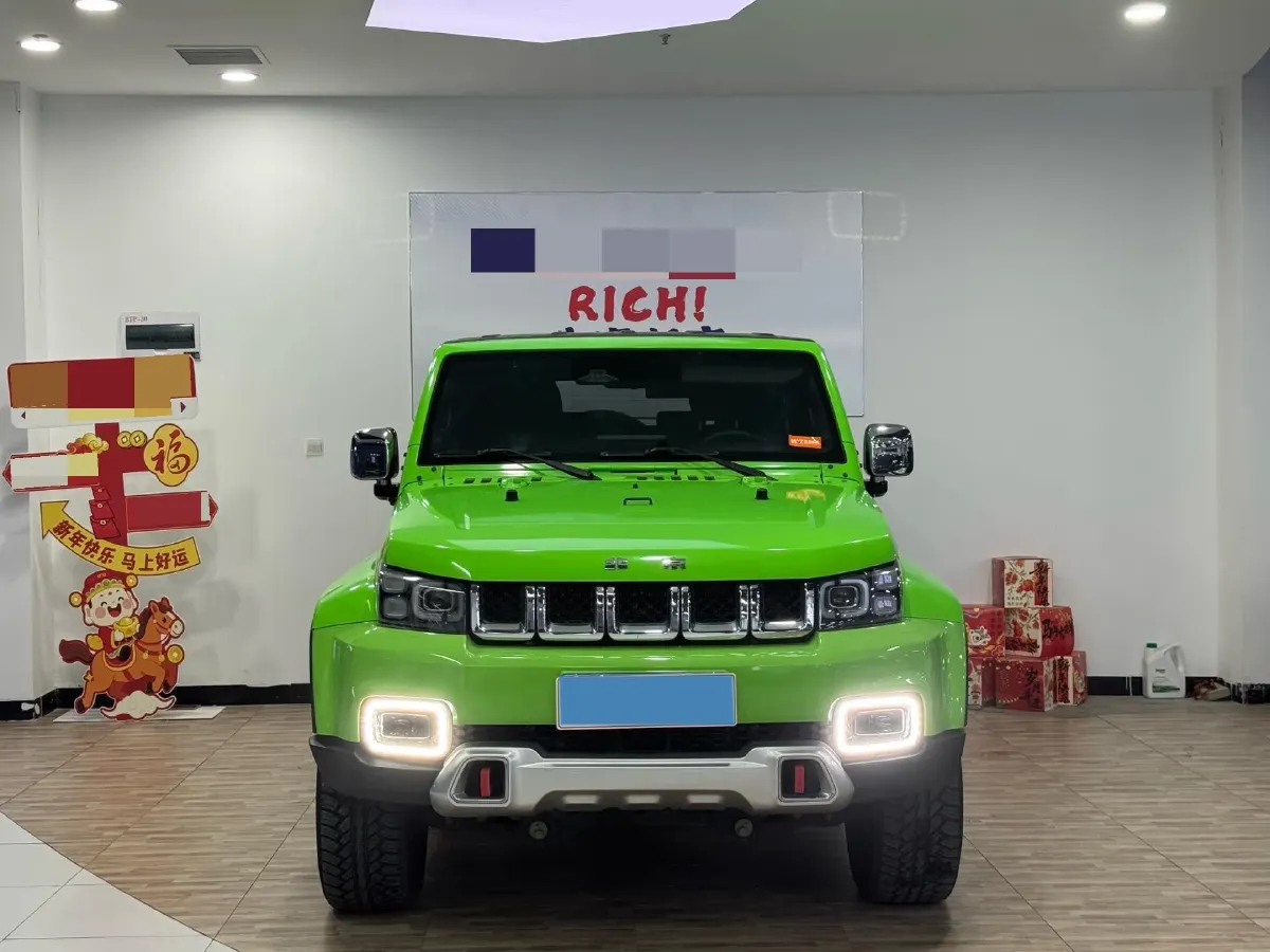 2020 Beijing BJ40 2.0T 224HP L4 8AT,autocango,china used car exporter,china ev exporter,chinese used car exporter,chinese used ev exporter