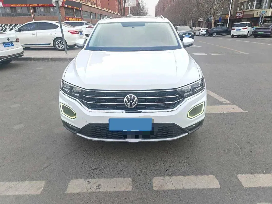 2019 Volkswagen T-Roc 1.4T 131HP L4 7DCT,autocango,china used car exporter,china ev exporter,chinese used car exporter,chinese used ev exporter