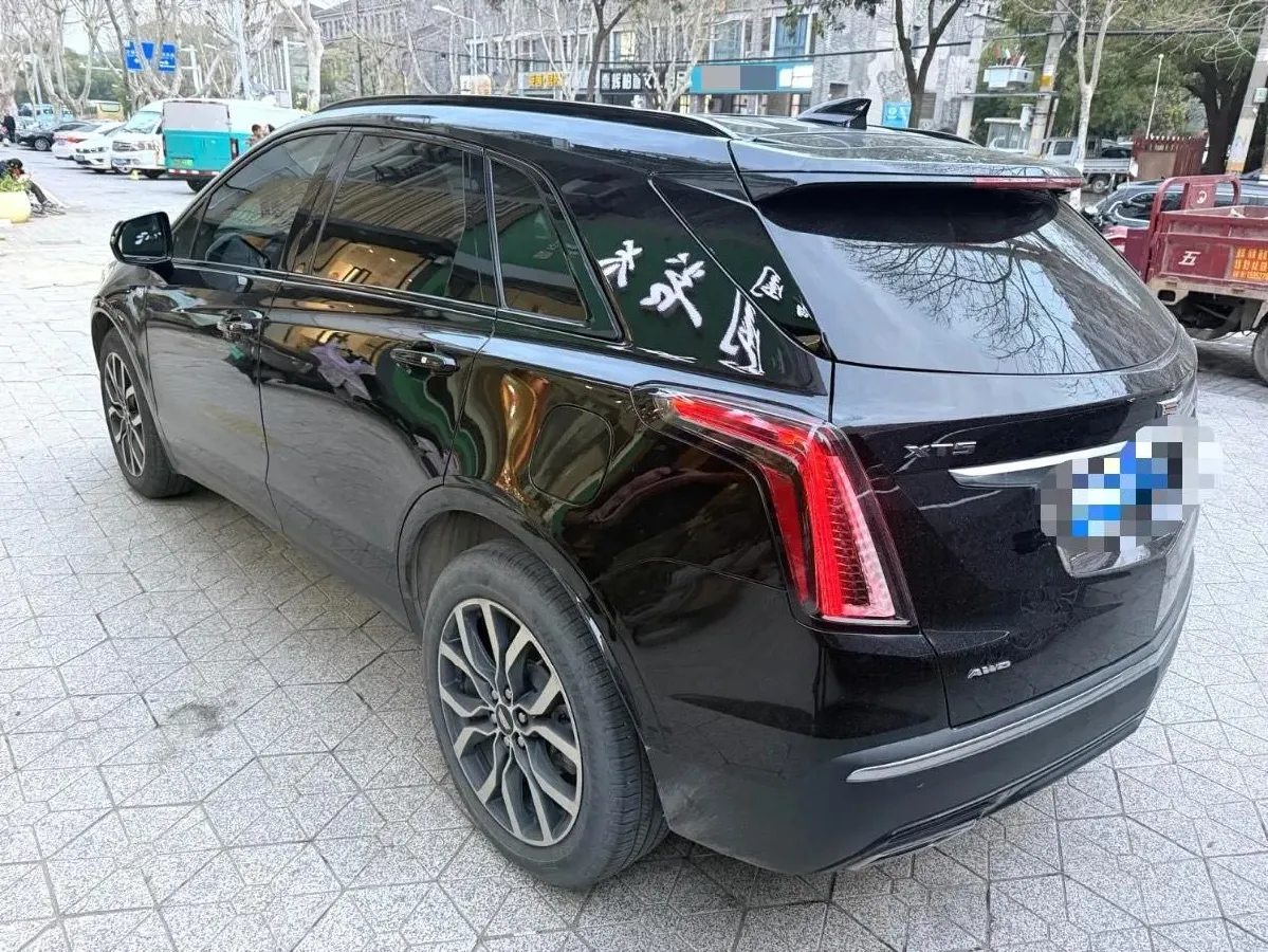 2022 Cadillac XT5 2.0T 237HP L4 9AT,autocango,china used car exporter,china ev exporter,chinese used car exporter,chinese used ev exporter