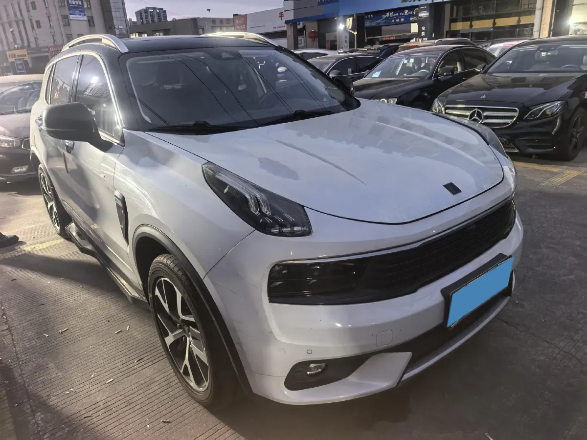 2019 LYNK&CO 01 2.0T 190HP L4 7DCT,autocango,china used car exporter,china ev exporter,chinese used car exporter,chinese used ev exporter