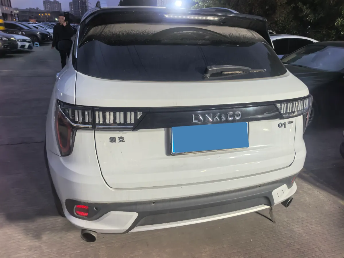 2019 LYNK&CO 01 2.0T 190HP L4 7DCT,autocango,china used car exporter,china ev exporter,chinese used car exporter,chinese used ev exporter