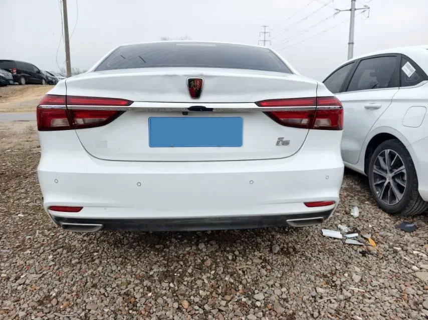 2019 Roewe i6 1.6L 125HP L4 5MT,autocango,china used car exporter,china ev exporter,chinese used car exporter,chinese used ev exporter