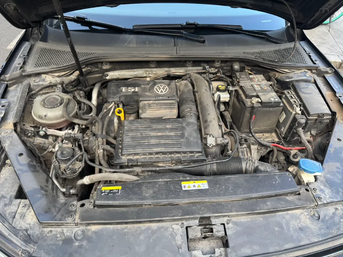 2020 Volkswagen Magotan 1.4T 150HP L4 7DCT,autocango,china used car exporter,china ev exporter,chinese used car exporter,chinese used ev exporter