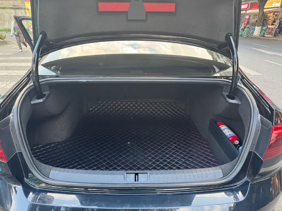 2020 Volkswagen Magotan 1.4T 150HP L4 7DCT,autocango,china used car exporter,china ev exporter,chinese used car exporter,chinese used ev exporter