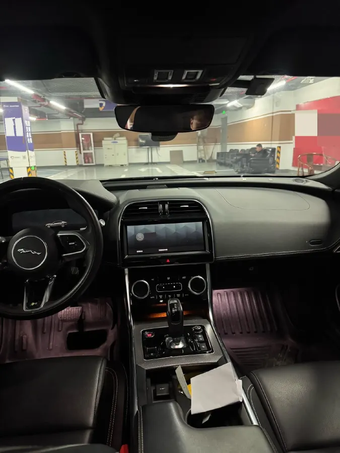 2021 Jaguar XEL 2.0T 250HP L4 8AT,autocango,china used car exporter,china ev exporter,chinese used car exporter,chinese used ev exporter