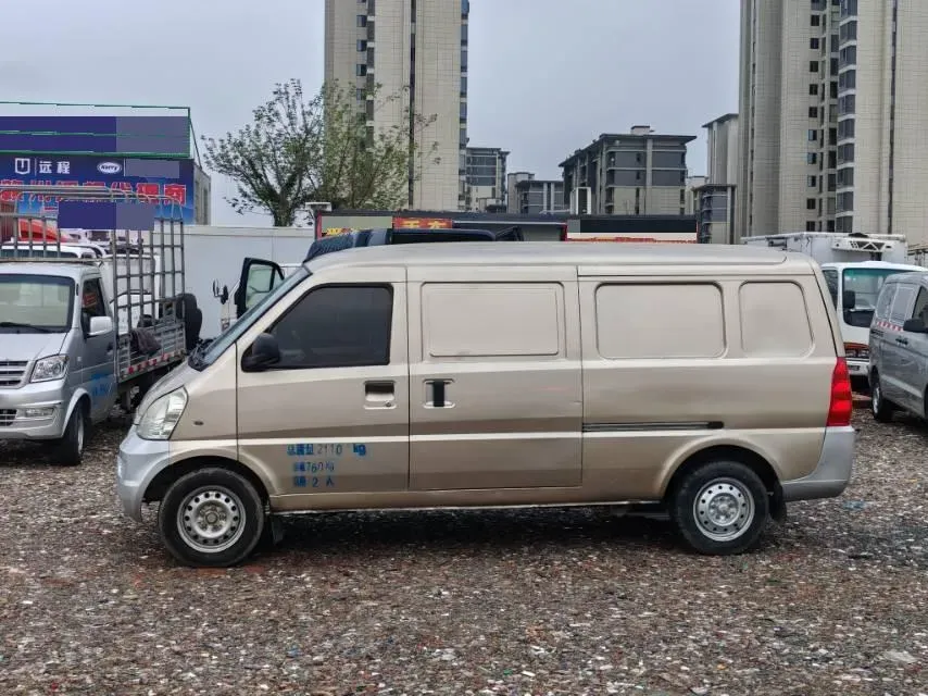 2020 WuLing RongGuang 1.5L 99HP L4 5MT,autocango,china used car exporter,china ev exporter,chinese used car exporter,chinese used ev exporter