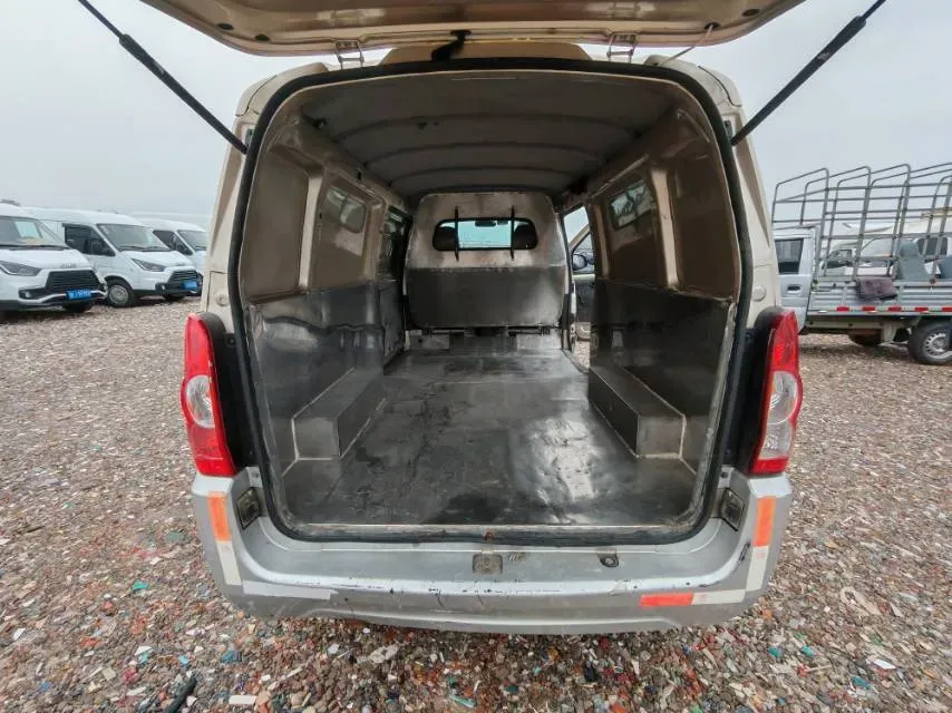 2020 WuLing RongGuang 1.5L 99HP L4 5MT,autocango,china used car exporter,china ev exporter,chinese used car exporter,chinese used ev exporter