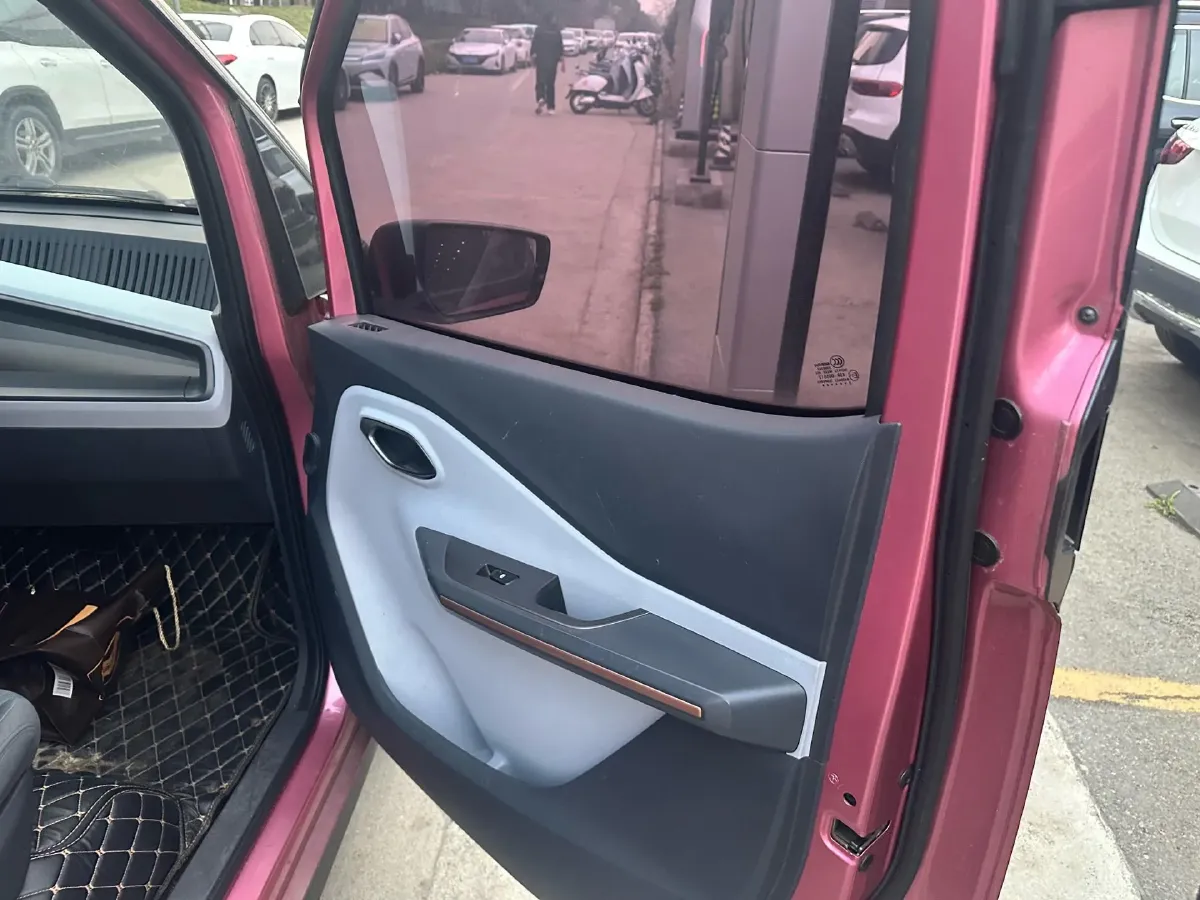 2018 BaoJun E200 BEV 22KWH,autocango,china used car exporter,china ev exporter,chinese used car exporter,chinese used ev exporter