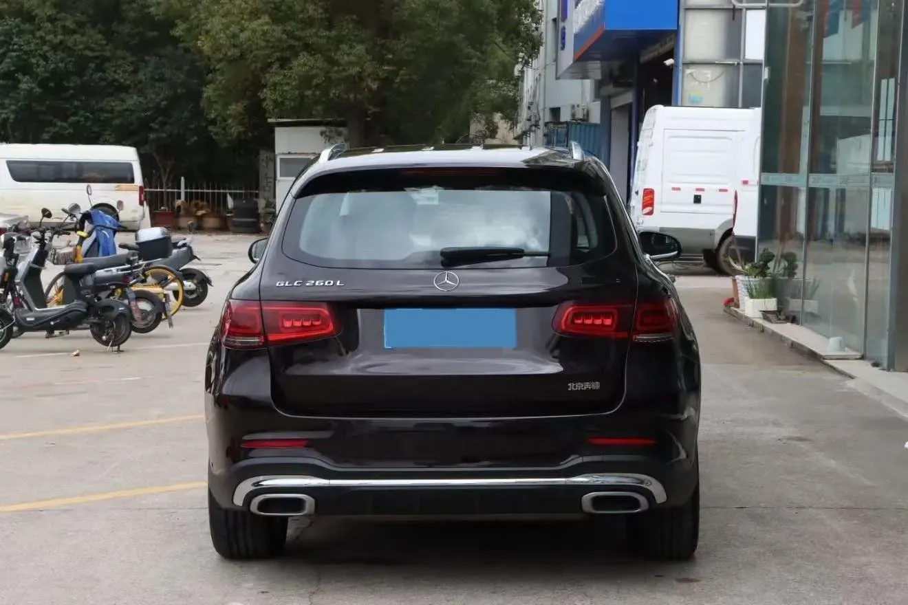 2022 Mercedes-Benz GLC Class 2.0T 197HP L4 9AT,autocango,china used car exporter,china ev exporter,chinese used car exporter,chinese used ev exporter