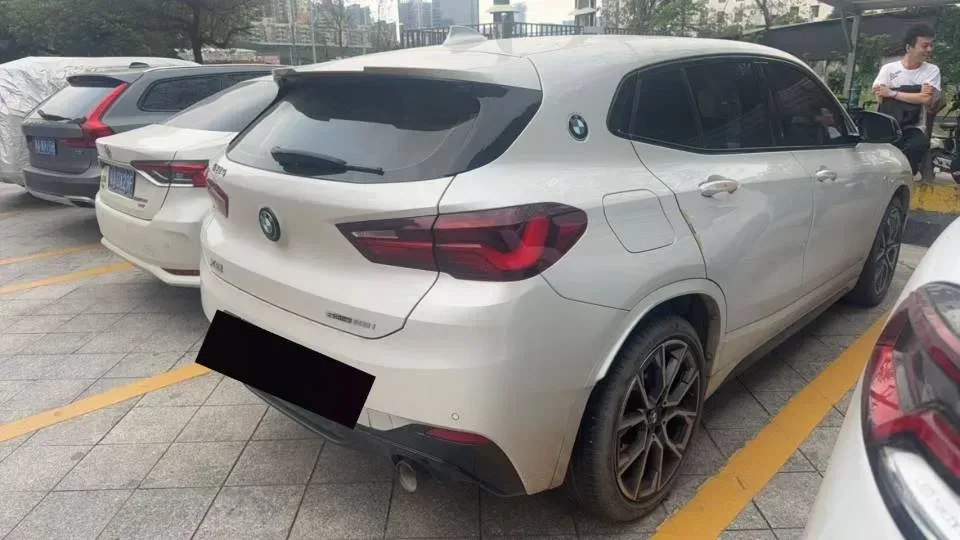 2021 BMW X2 2.0T 192HP L4 7DCT,autocango,china used car exporter,china ev exporter,chinese used car exporter,chinese used ev exporter