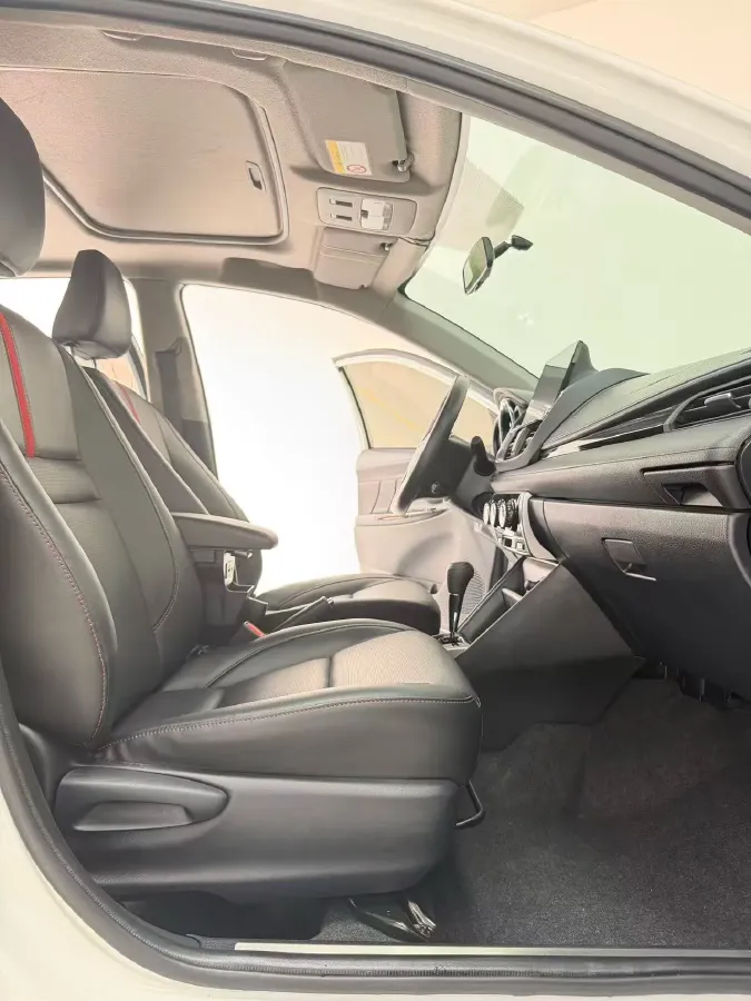 2021 Toyota Yaris L 1.5L 112HP L4 CVT,autocango,china used car exporter,china ev exporter,chinese used car exporter,chinese used ev exporter