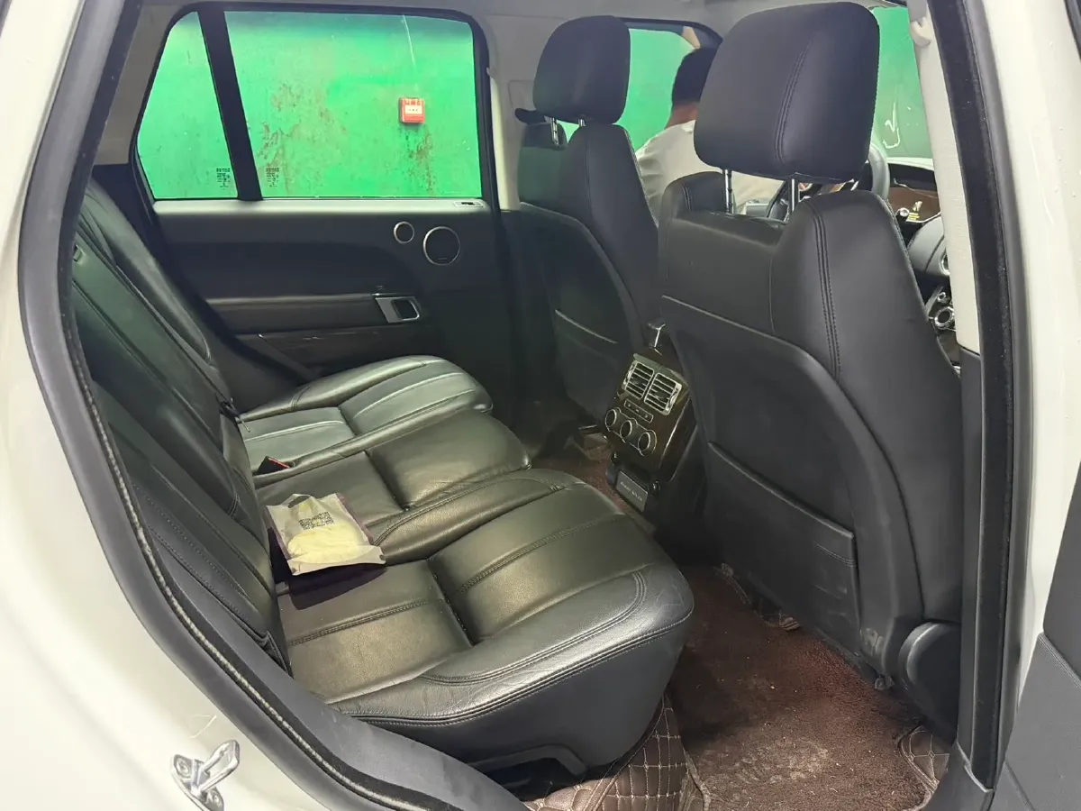 2018 Land Rover Range Rover Evoque 2.0T 241HP L4 9AT,autocango,china used car exporter,china ev exporter,chinese used car exporter,chinese used ev exporter