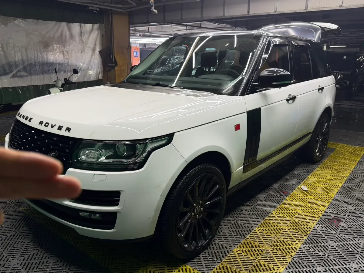 2018 Land Rover Range Rover Evoque 2.0T 241HP L4 9AT,autocango,china used car exporter,china ev exporter,chinese used car exporter,chinese used ev exporter