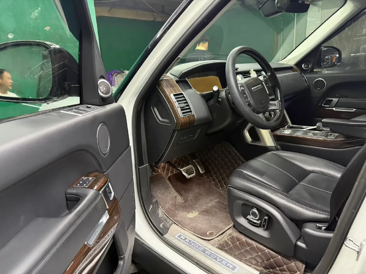 2018 Land Rover Range Rover Evoque 2.0T 241HP L4 9AT,autocango,china used car exporter,china ev exporter,chinese used car exporter,chinese used ev exporter