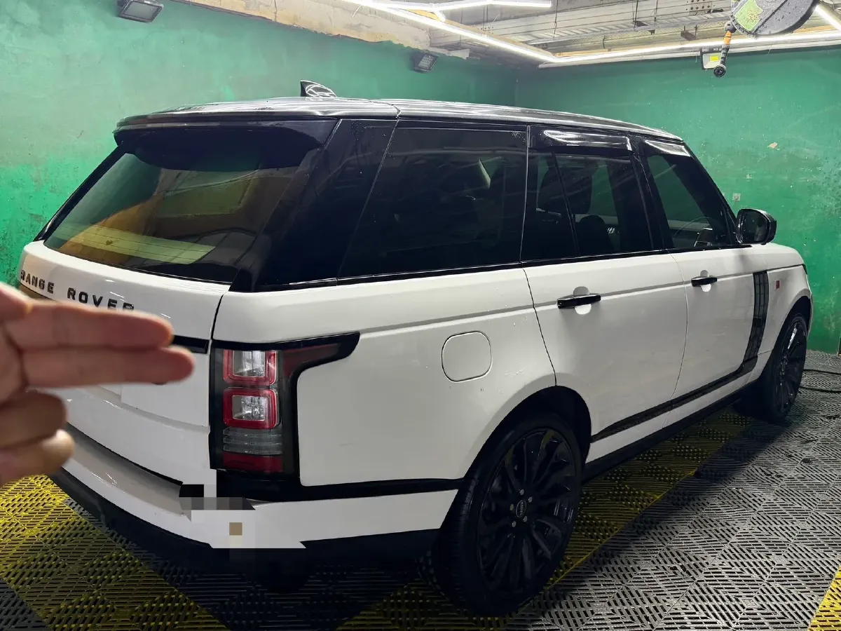 2018 Land Rover Range Rover Evoque 2.0T 241HP L4 9AT,autocango,china used car exporter,china ev exporter,chinese used car exporter,chinese used ev exporter