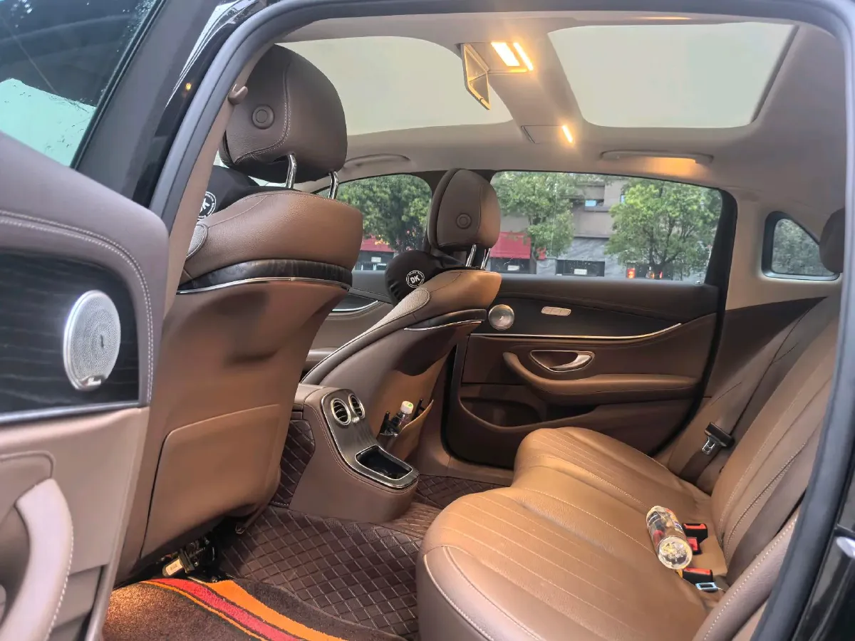 2022 Mercedes-Benz E Class 2.0T 258HP L4 9AT,autocango,china used car exporter,china ev exporter,chinese used car exporter,chinese used ev exporter